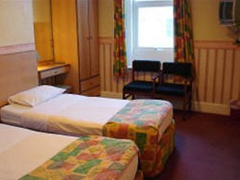 Belmont Hotel Wrexham Ngoại thất bức ảnh
