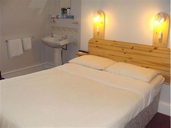 Belmont Hotel Wrexham Ngoại thất bức ảnh